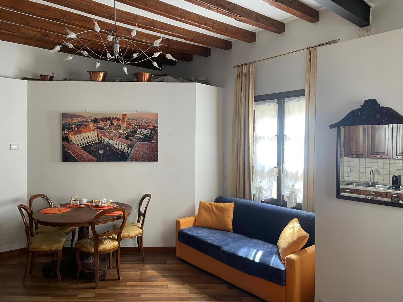 Bella Ciao Old Town Apartment Bergamo Luaran gambar